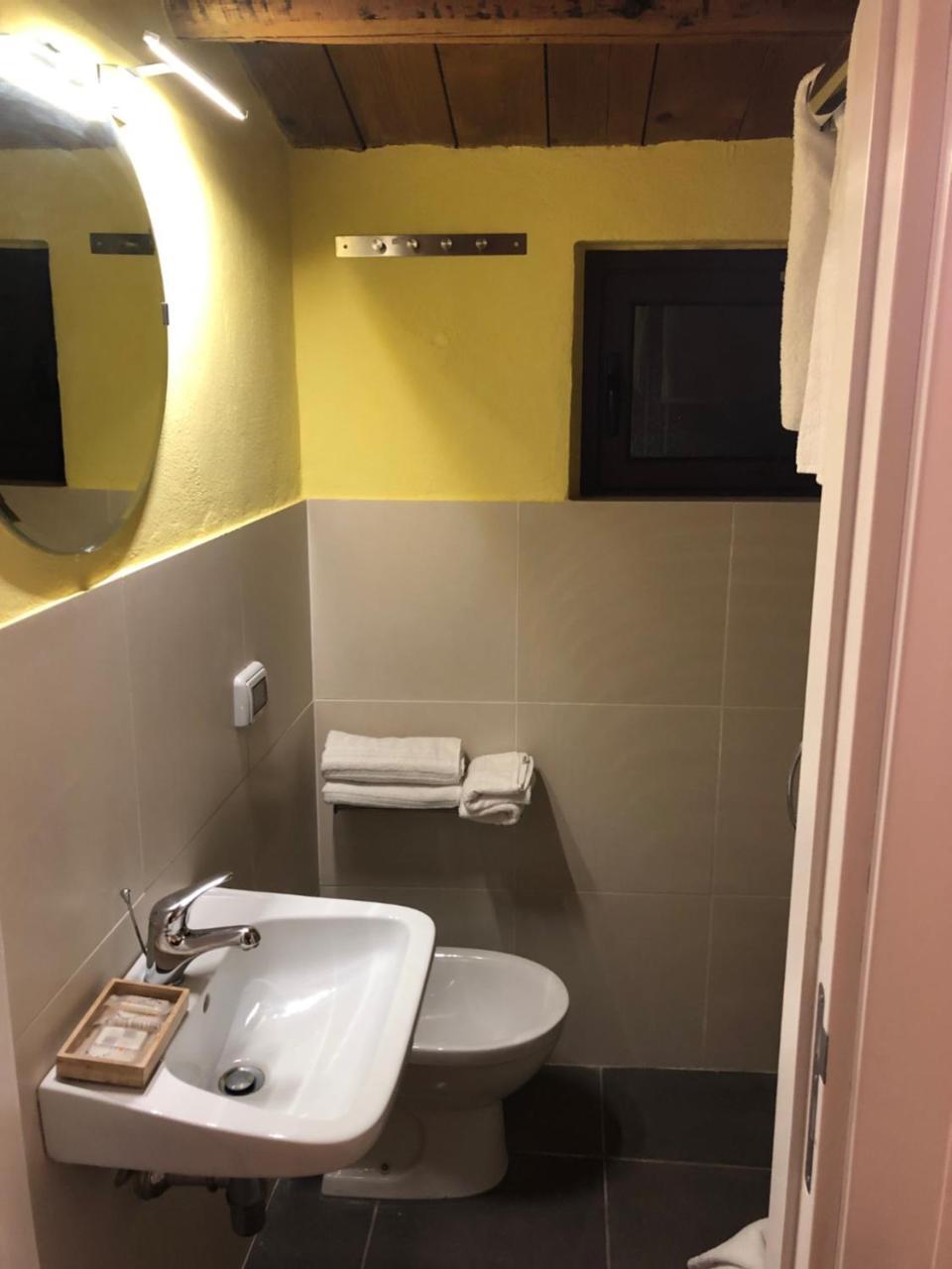 San Giorgio Rooms กัลตาจีโรเน ภายนอก รูปภาพ